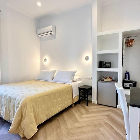 Kamelia Hotel Spétses Habitación foto